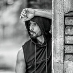 Alex, 37 (1 , 0 )